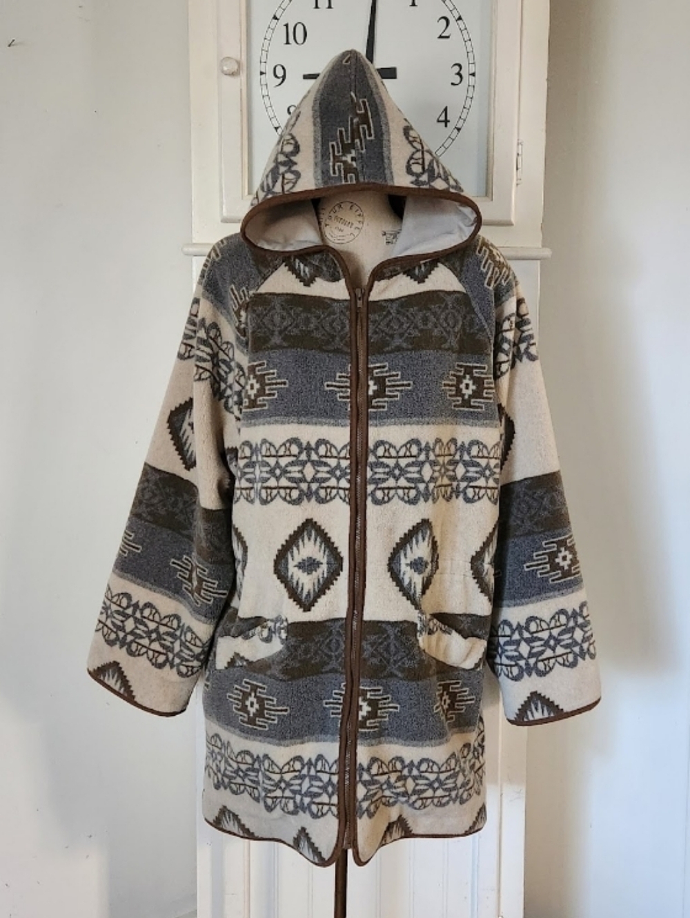 Vintage 90s Woolrich Southwestern Hooded Fleece Coat